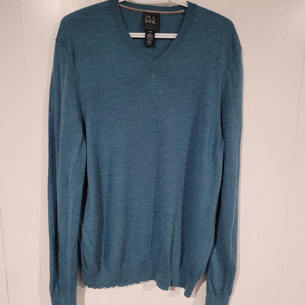 Jos. A. Bank Men's Teal V-Neck Sweater